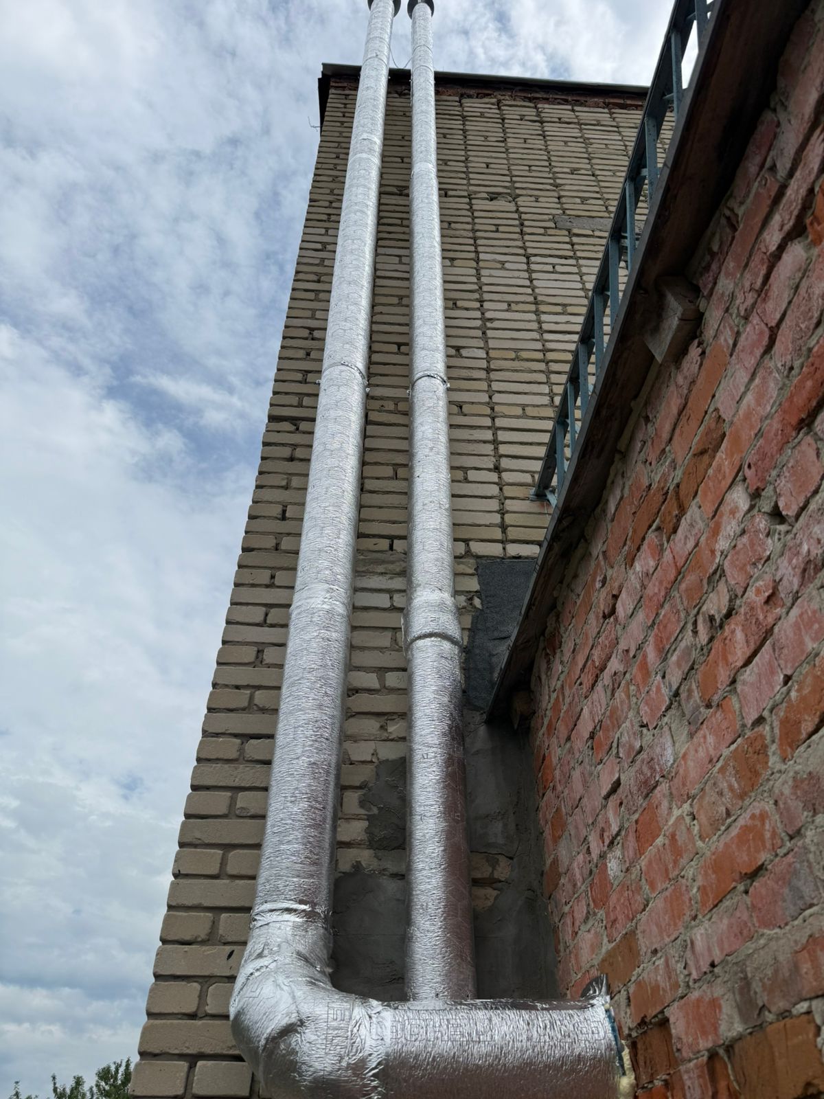 Работы по устройству вытяжной вентиляции успешно завершены